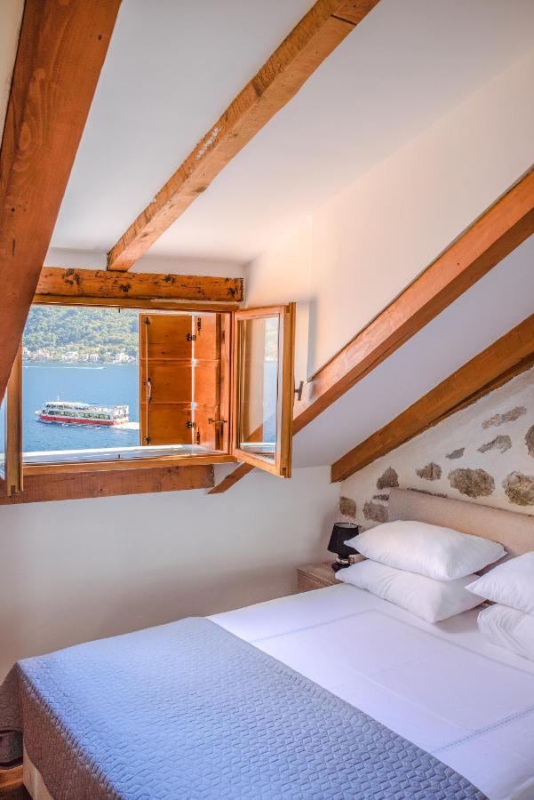 Guesthouse Mrshe Palace Perast Exterior foto